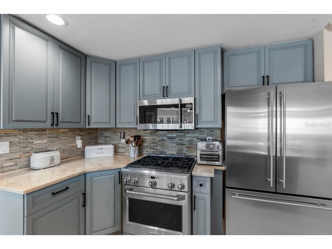 518 Venice Lane Sarasota FL 34242 A4672419 image10