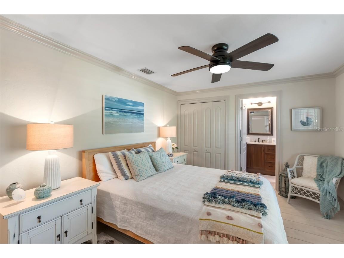 518 Venice Lane Sarasota FL 34242 A4672419 image38