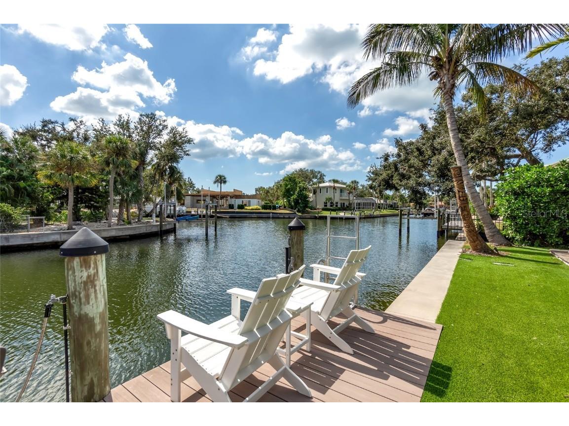 518 Venice Lane Sarasota FL 34242 A4672419 image44