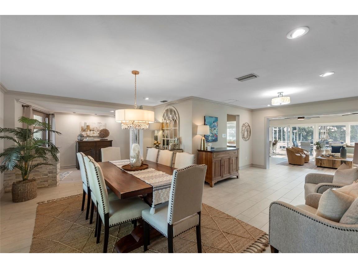 518 Venice Lane Sarasota FL 34242 A4672419 image5