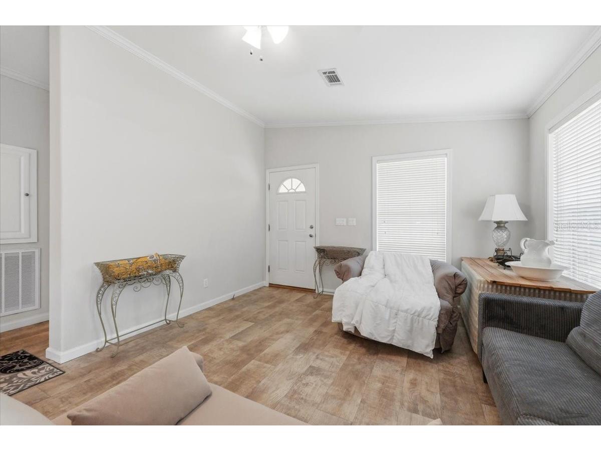 518 Wellon Avenue Orlando FL 32833 P4938991 image15
