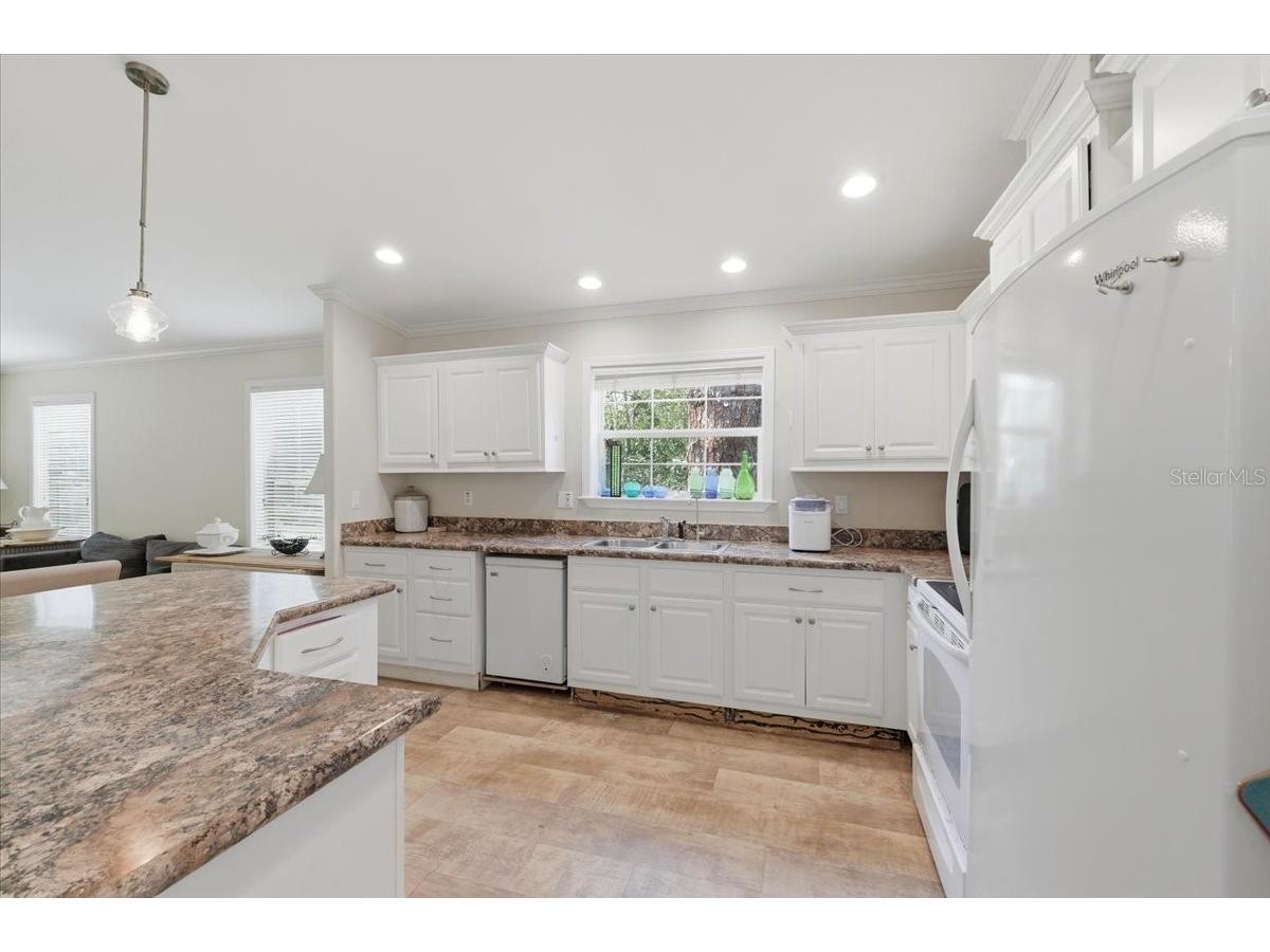 518 Wellon Avenue Orlando FL 32833 P4938991 image19