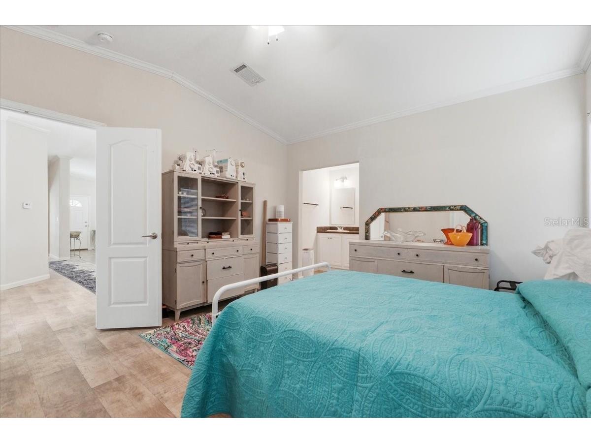 518 Wellon Avenue Orlando FL 32833 P4938991 image25