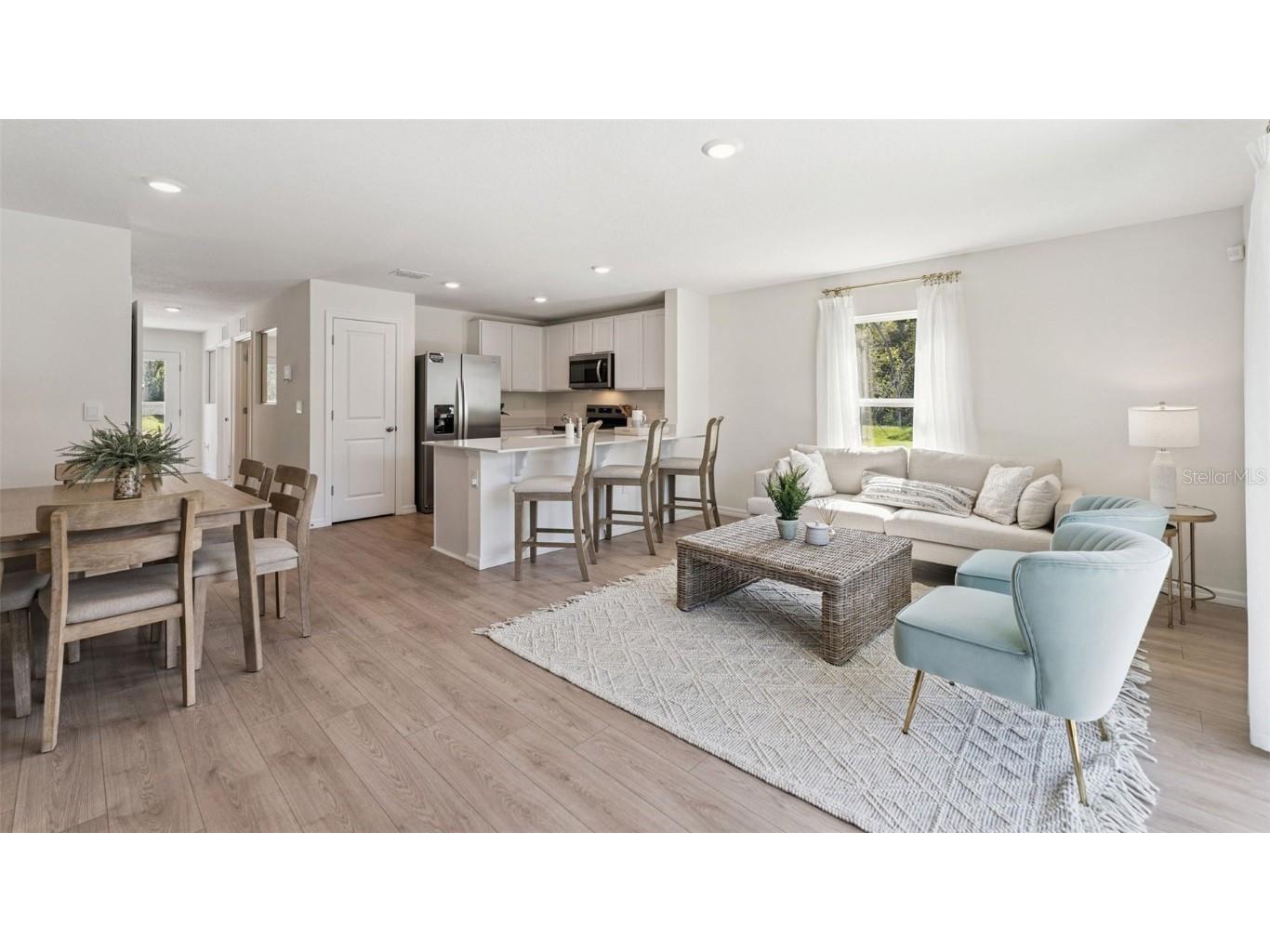 518 Zinfandel Drive Daytona Beach FL 32117 O6356008 image2