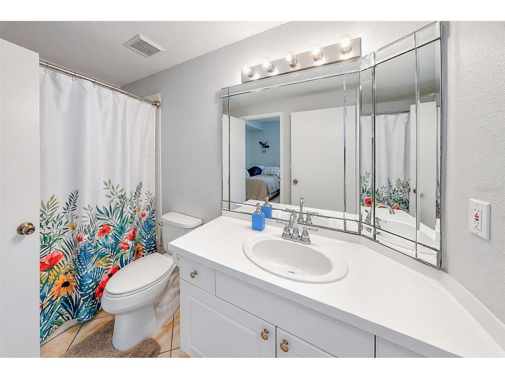 5180 Northridge Road #110 Sarasota FL 34238 A4689937 image31