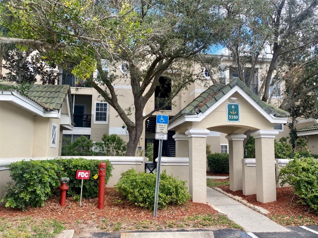 5180 Northridge Road #309 Sarasota FL 34238 A4561485 image1