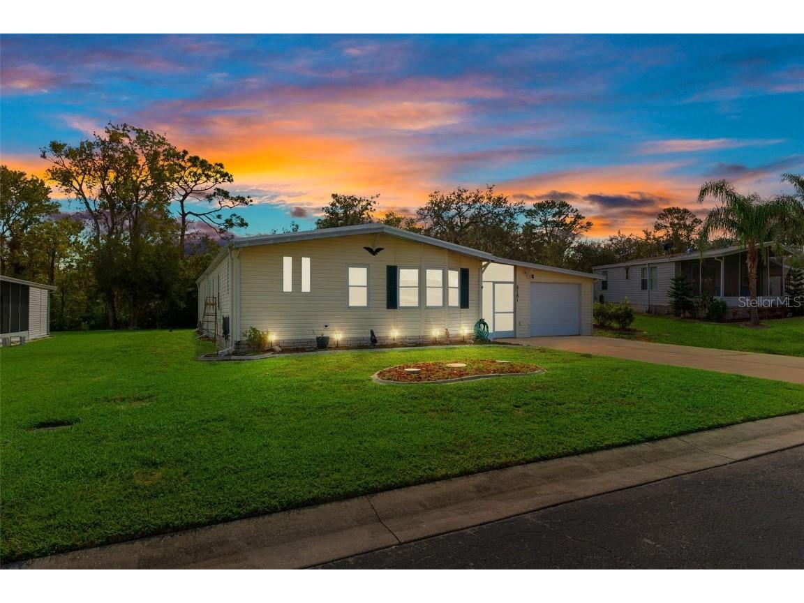 5181 Forest Glenn Drive Spring Hill FL 34607 W7869472 image3