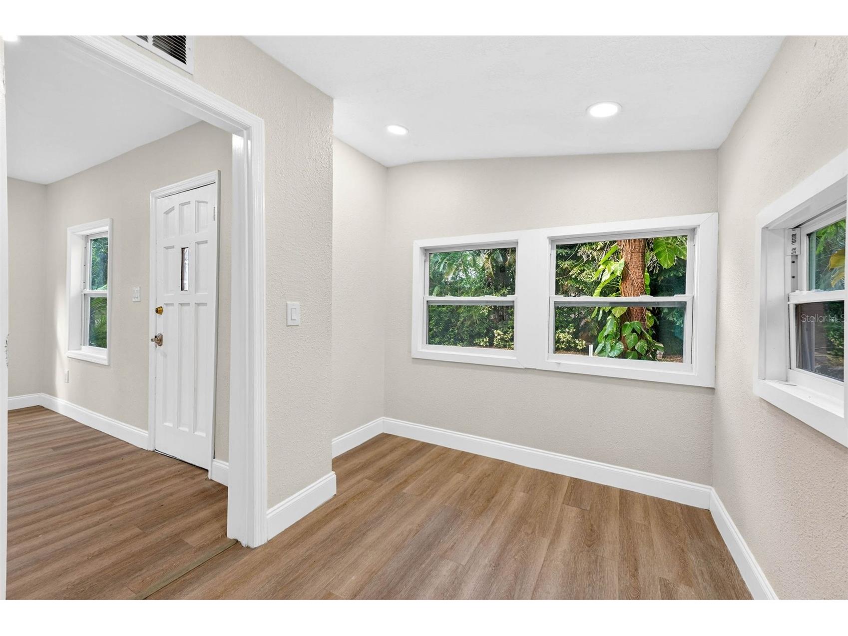 5182 25th Avenue S Gulfport FL 33707 TB8457196 image16