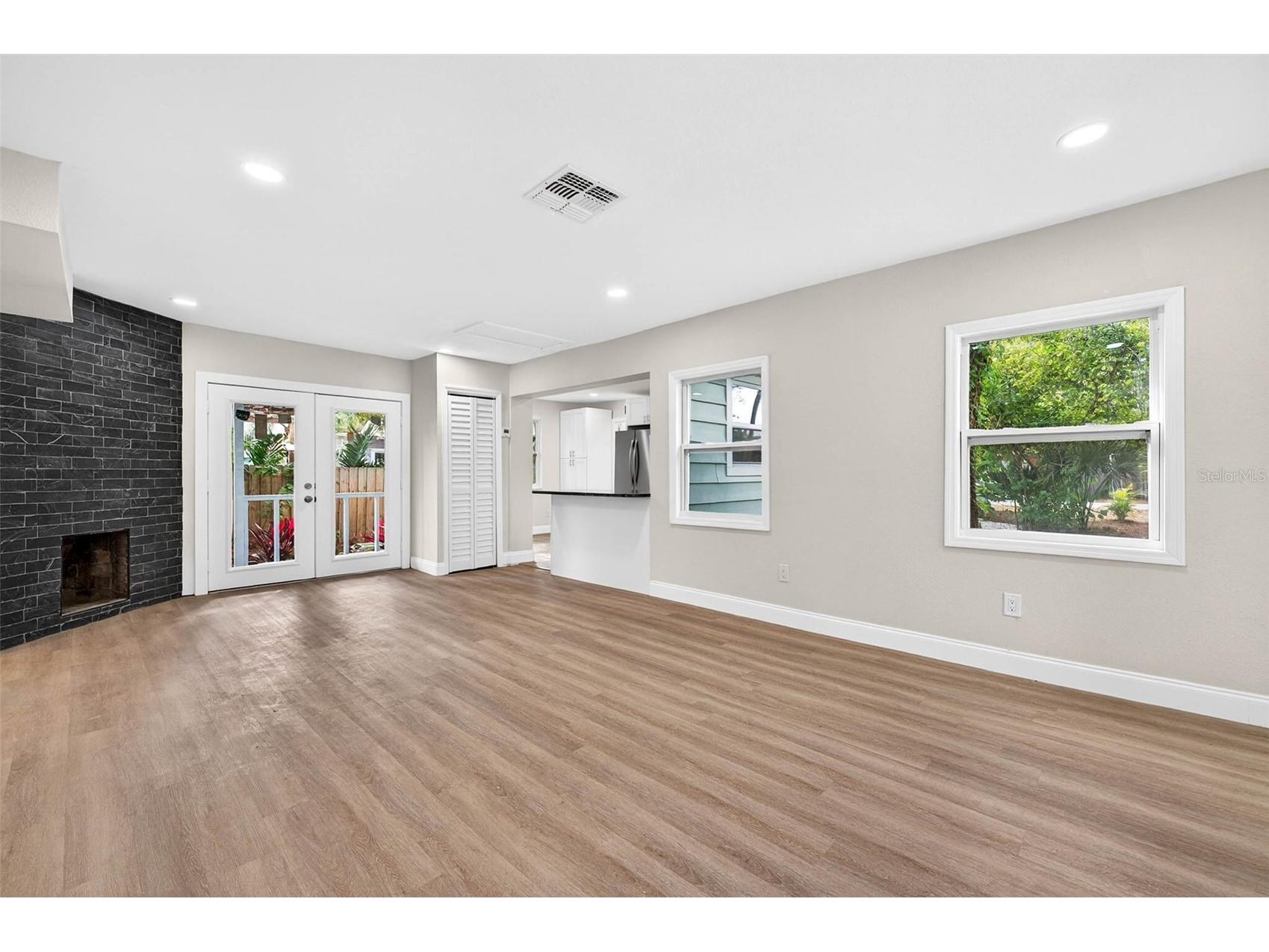 5182 25th Avenue S Gulfport FL 33707 TB8457196 image5