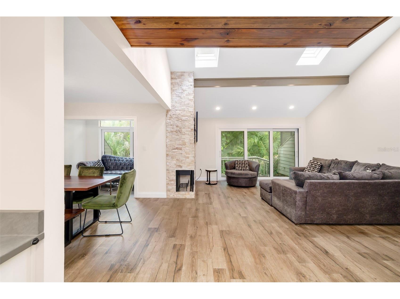 5182 Lancewood Drive #14 Sarasota FL 34232 A4699852 image36