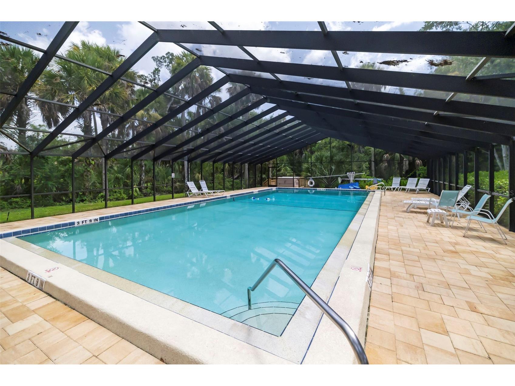 5182 Lancewood Drive #14 Sarasota FL 34232 A4699852 image42