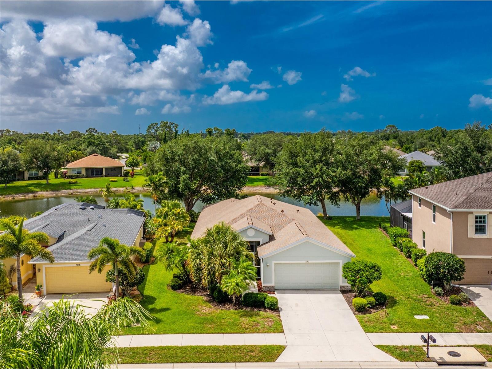 5182 Layton Drive Venice FL 34293 N6144507 image1