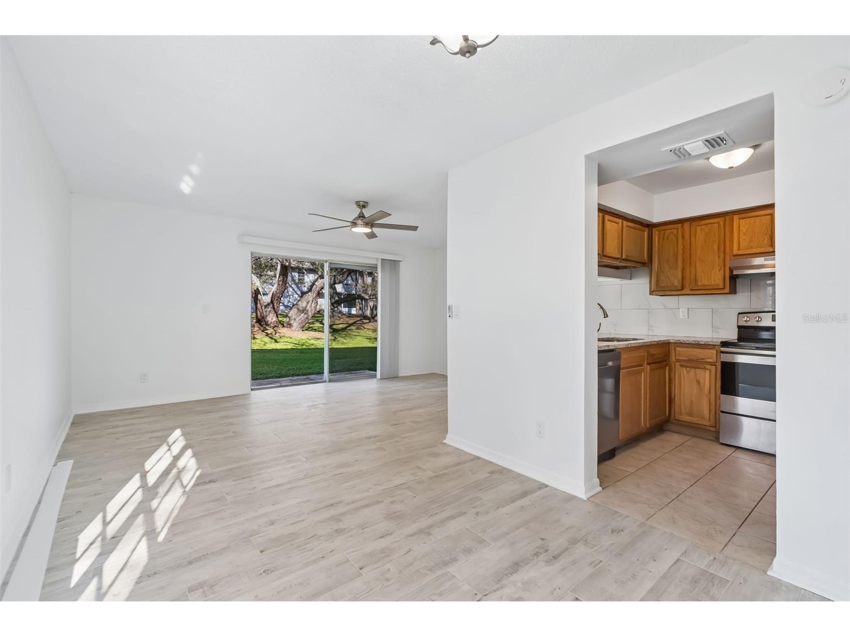 5182 Sunridge Palms Drive #5182 Tampa FL 33617 TB8488924 image22