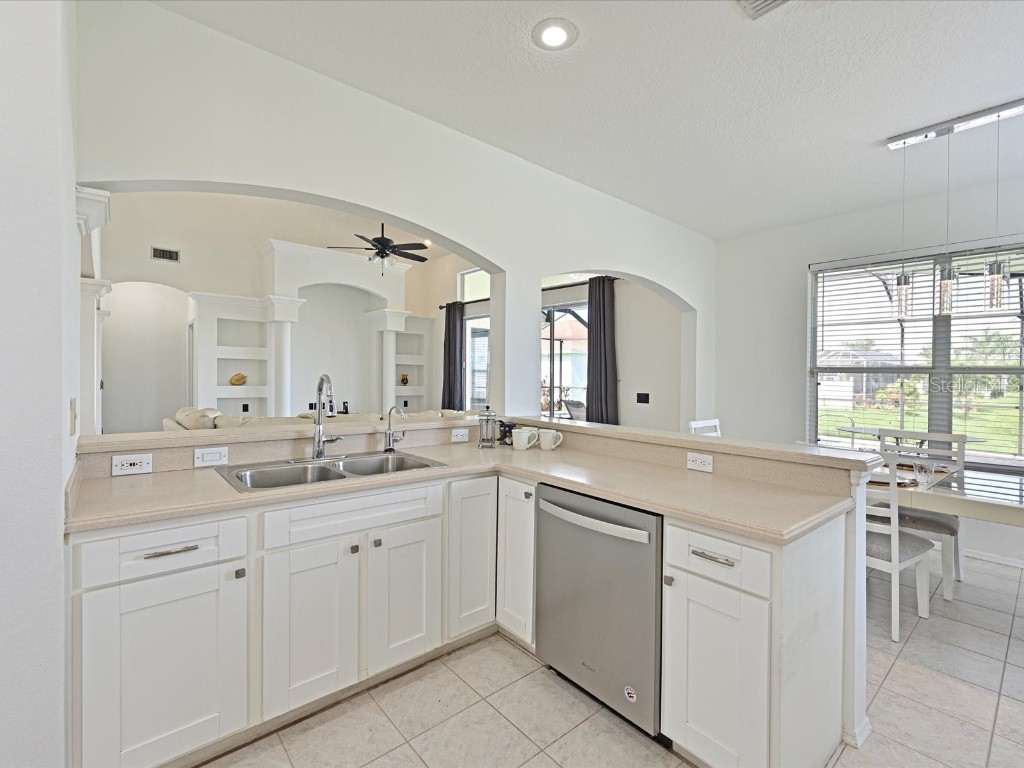 5184 51st Lane W Bradenton FL 34210 A4656907 image18