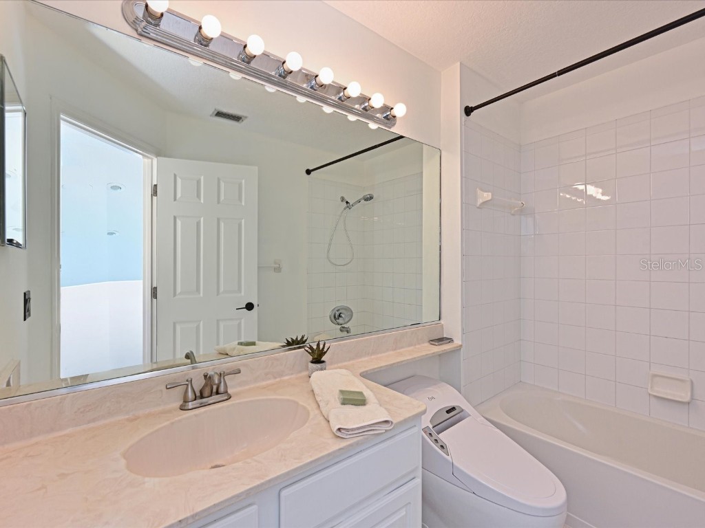 5184 51st Lane W Bradenton FL 34210 A4656907 image28