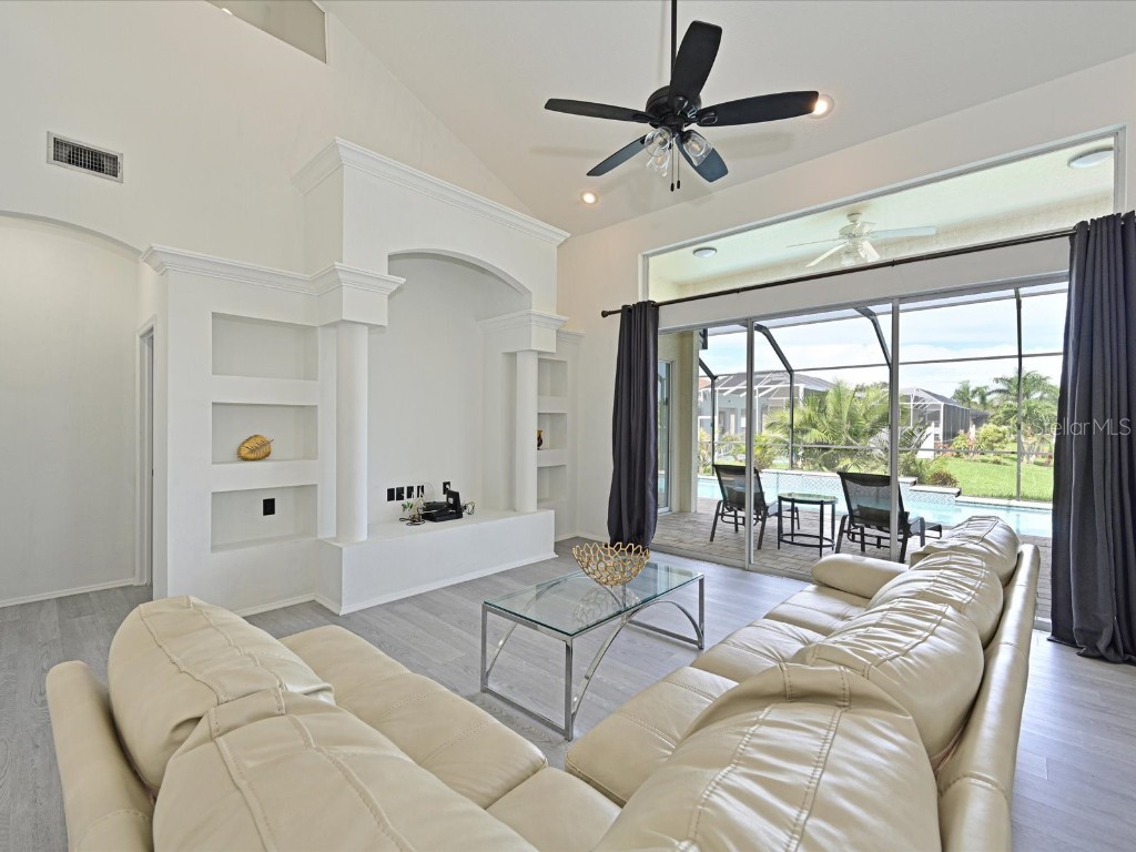 5184 51st Lane W Bradenton FL 34210 A4656907 image9