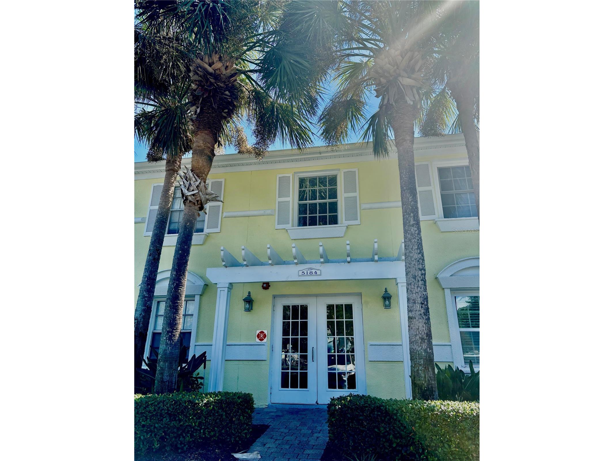 5184 Beach Drive SE #D Saint Petersburg FL 33705 - TAMPA BAY TB8523889 image2