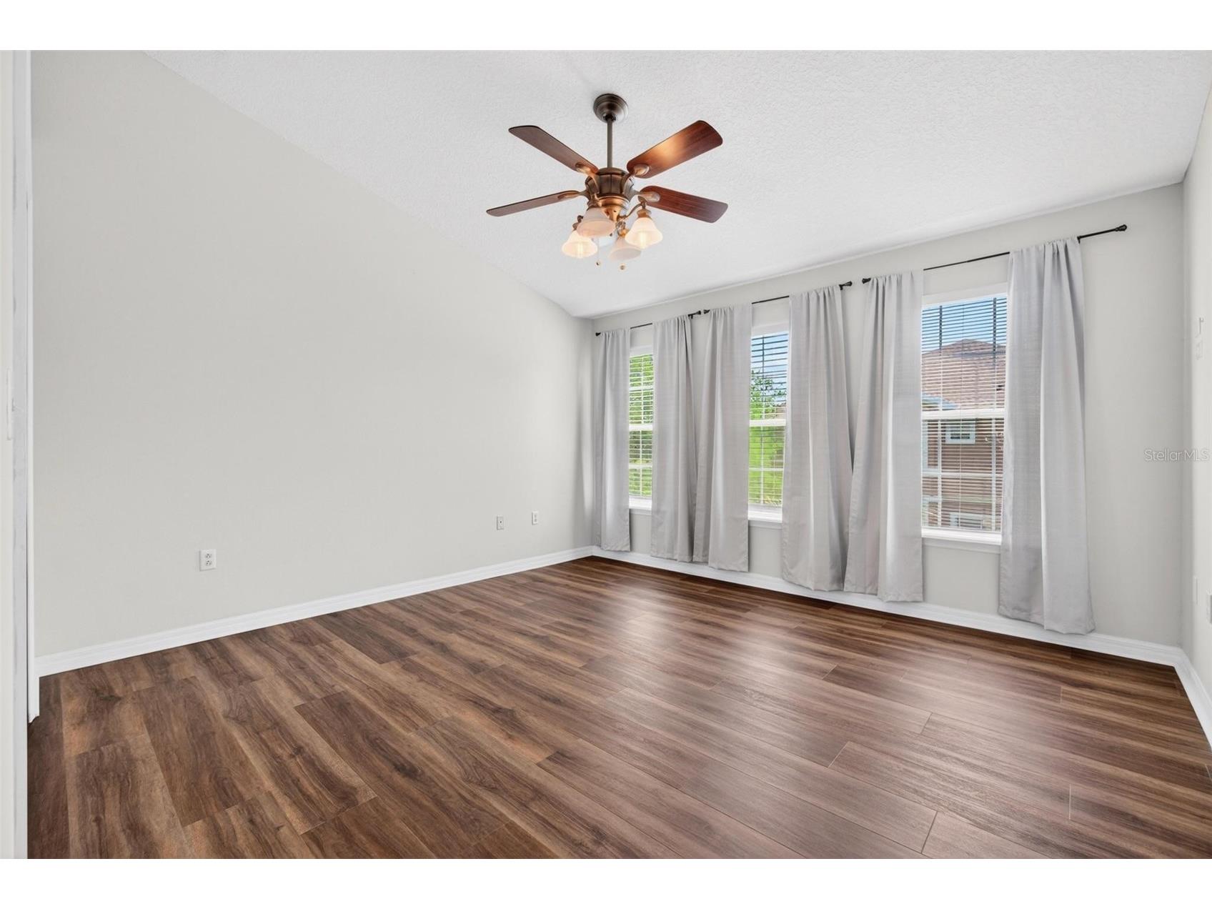 5185 6th Way N Saint Petersburg FL 33703 TB8479007 image14