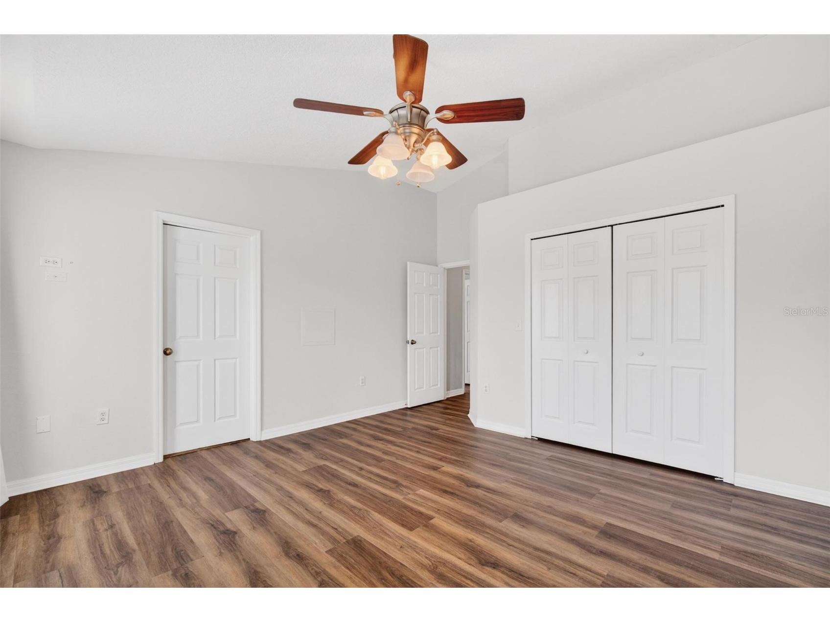 5185 6th Way N Saint Petersburg FL 33703 TB8479007 image15