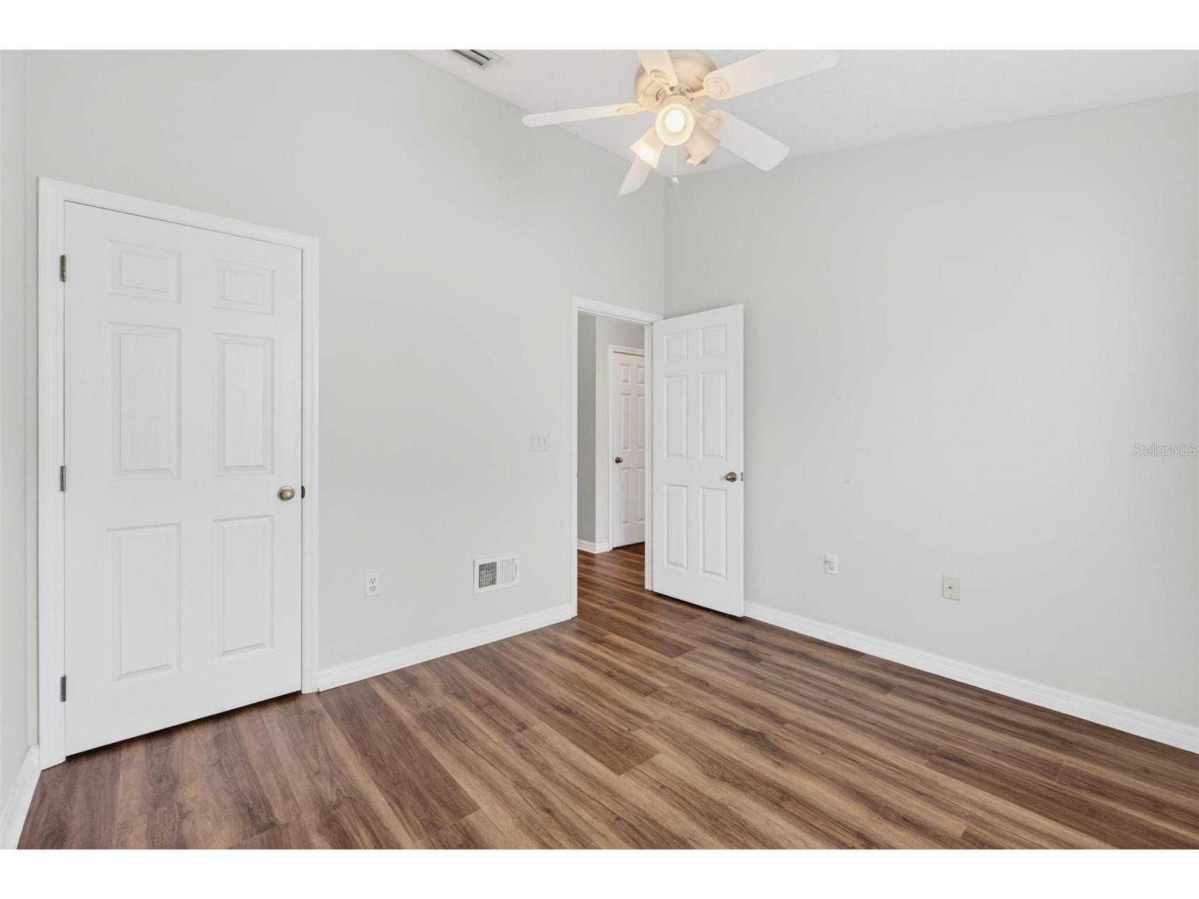 5185 6th Way N Saint Petersburg FL 33703 TB8479007 image18