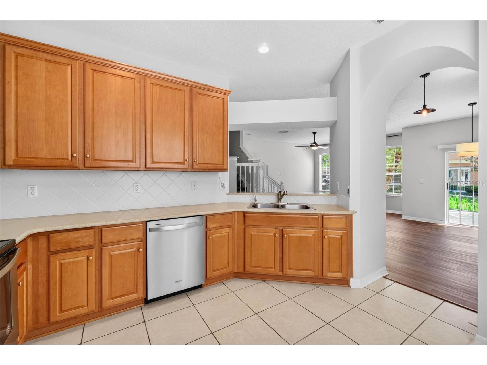 5185 6th Way N Saint Petersburg FL 33703 TB8479007 image5