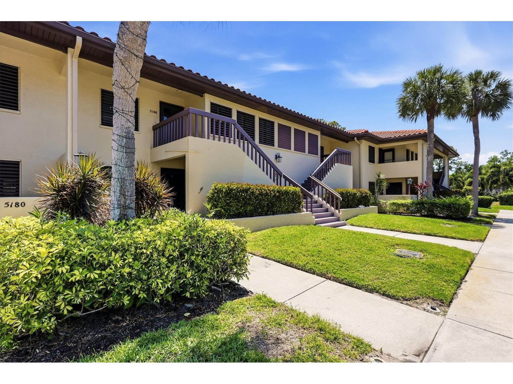 5186 Lake Village Drive #90 Sarasota FL 34235 A4691225 image1