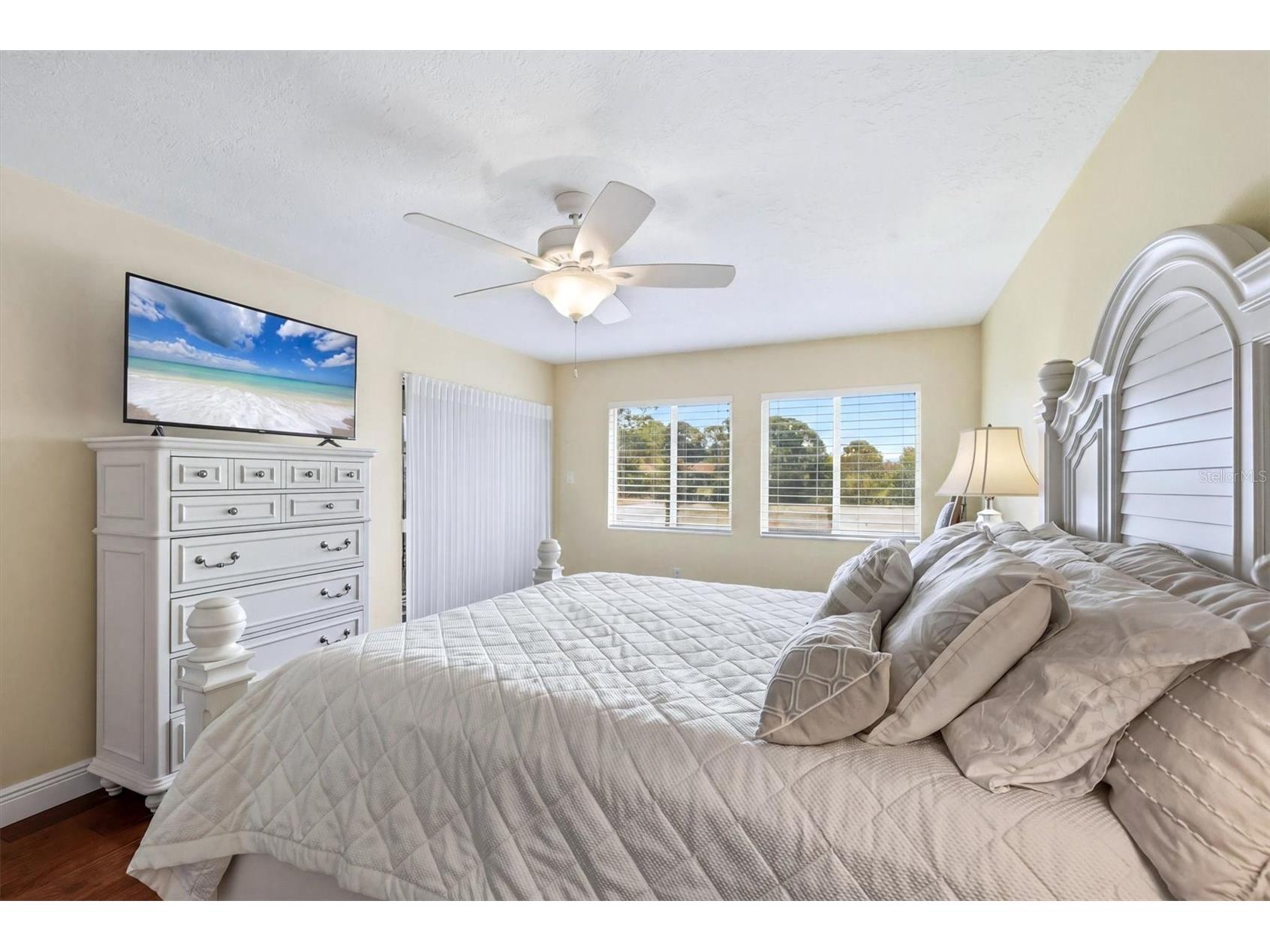 5186 Lake Village Drive #90 Sarasota FL 34235 A4691225 image17