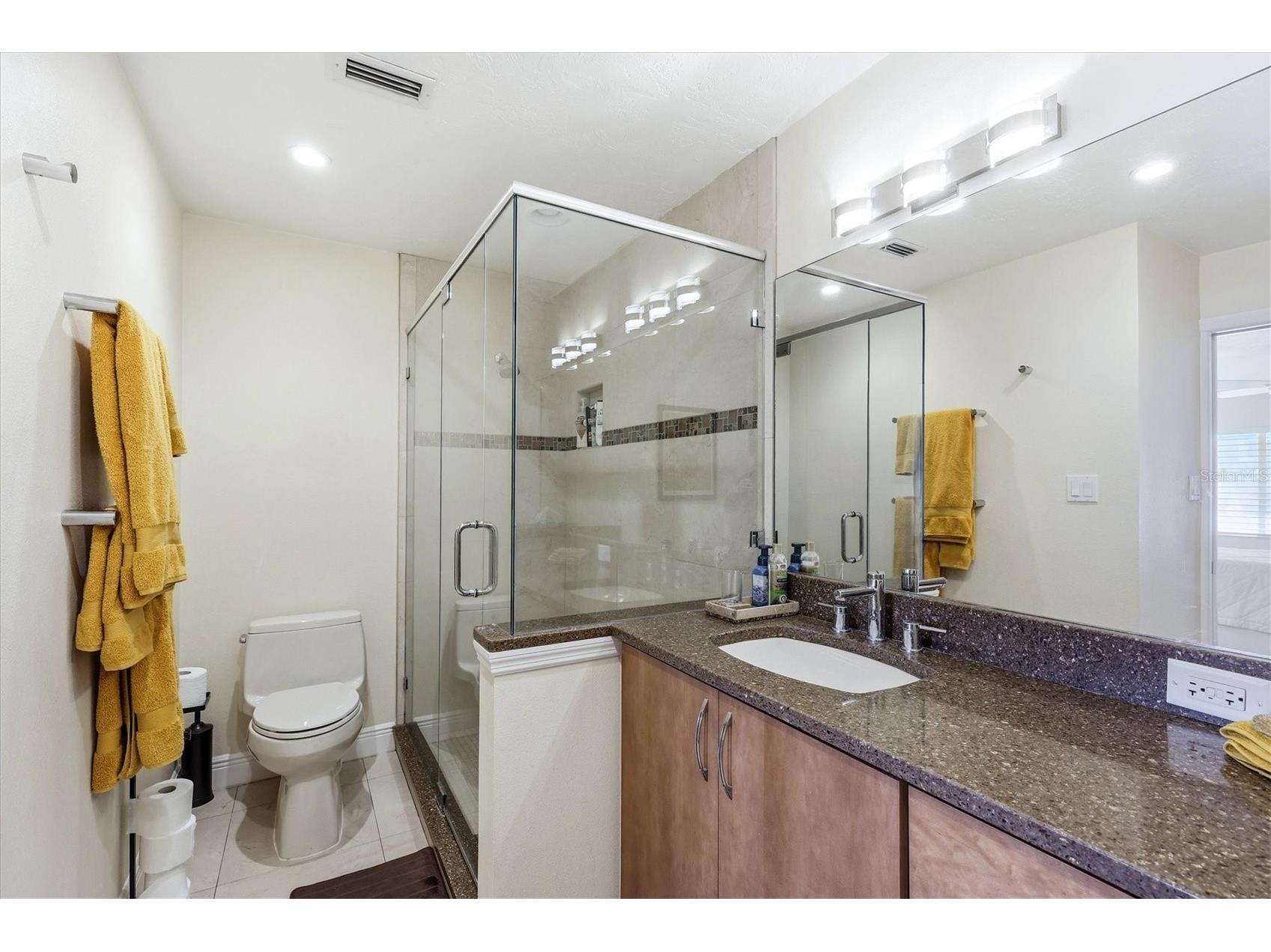 5186 Lake Village Drive #90 Sarasota FL 34235 A4691225 image20