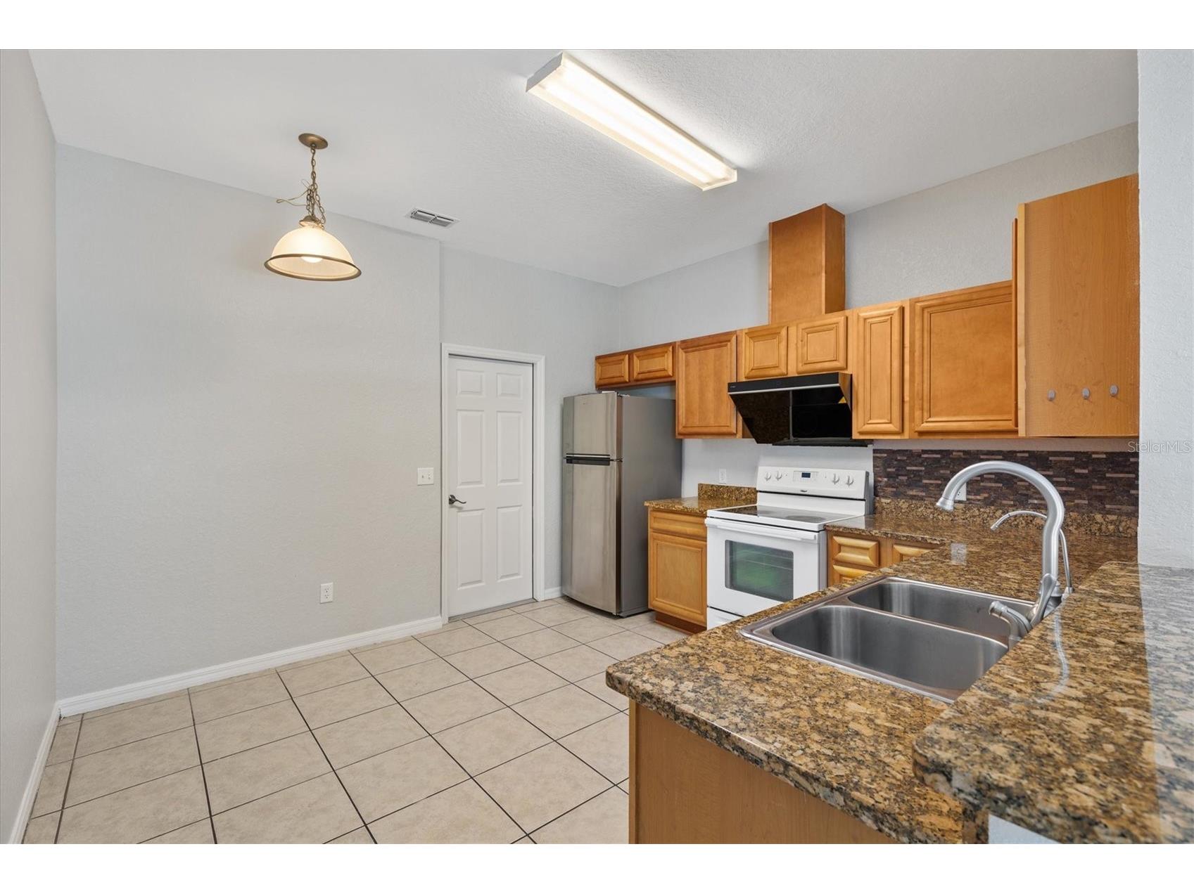 5186 NE 122nd Boulevard Oxford FL 34484 OM719308 image13