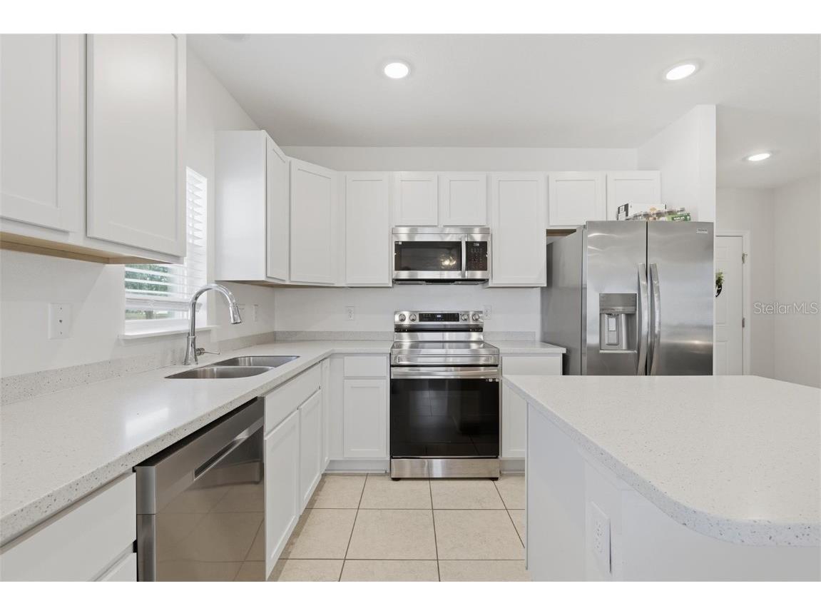 5189 Roble Avenue Spring Hill FL 34608 TB8454555 image11