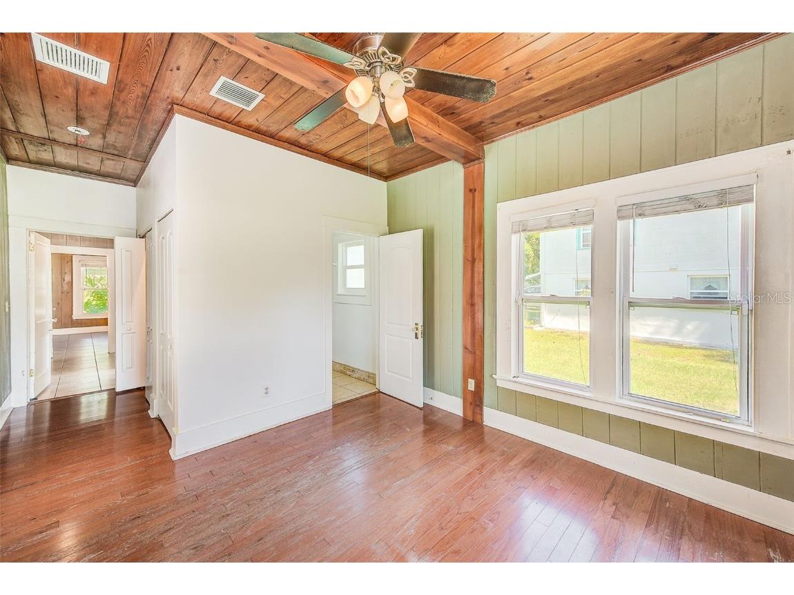 519 11th Avenue NW Largo FL 33770 TB8438905 image23