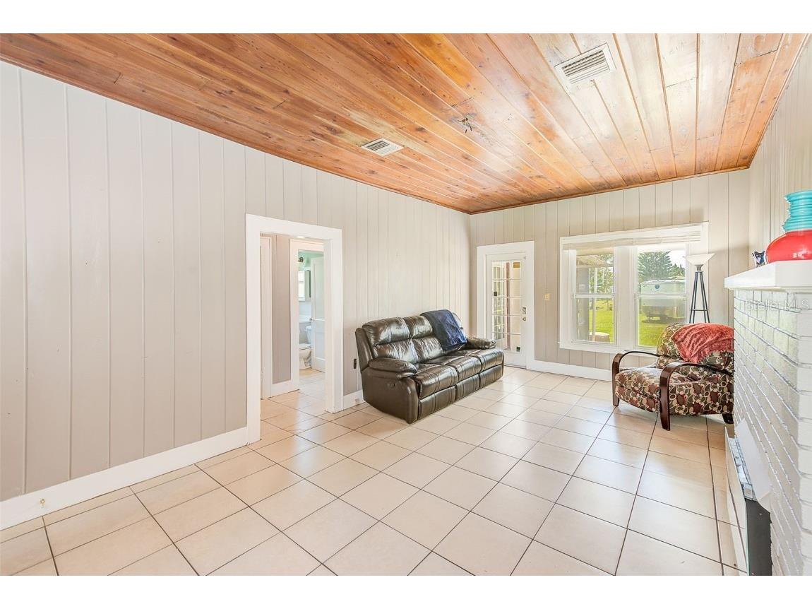 519 11th Avenue NW Largo FL 33770 TB8438905 image6