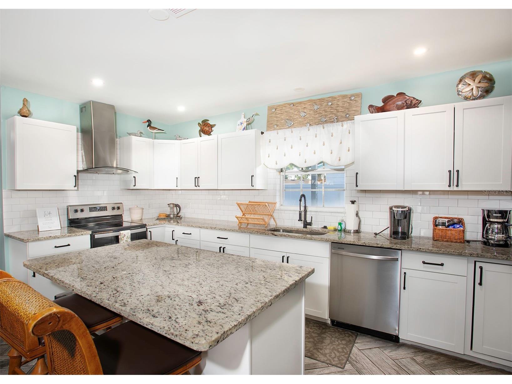 519 51st Street W Bradenton FL 34209 A4689926 image30