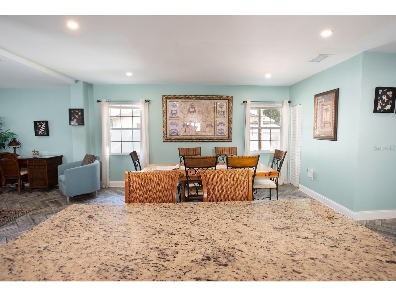 519 51st Street W Bradenton FL 34209 A4689926 image33