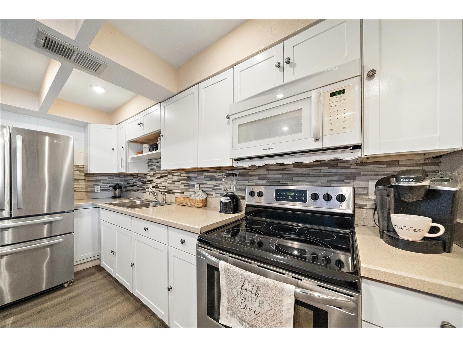 519 Albee Farm Road #111 Venice FL 34285 A4683580 image11