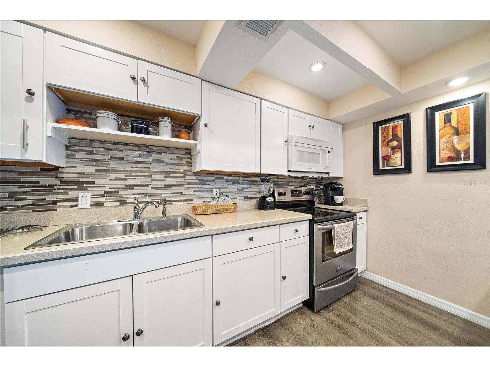 519 Albee Farm Road #111 Venice FL 34285 A4683580 image12