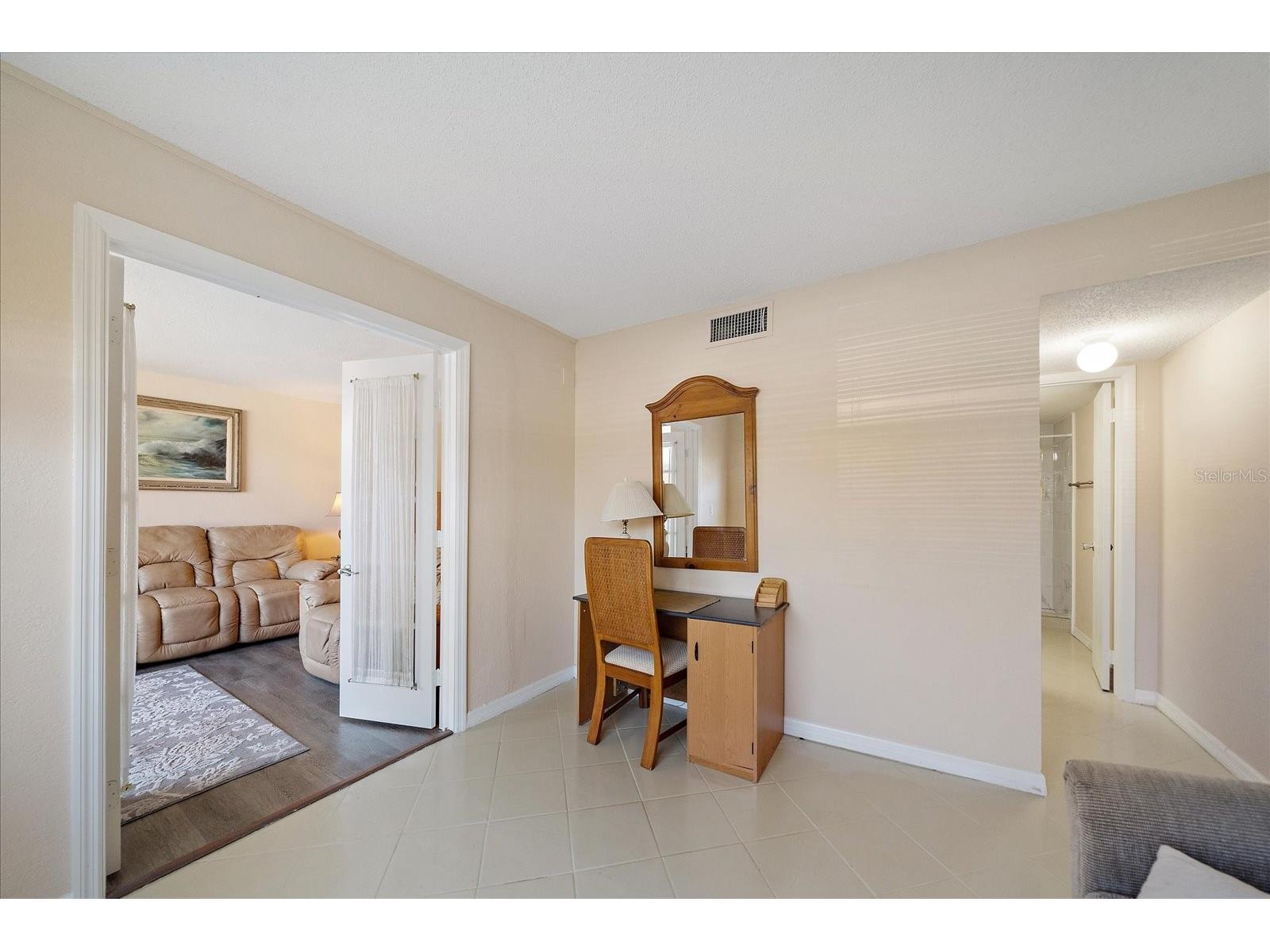 519 Albee Farm Road #111 Venice FL 34285 A4683580 image17