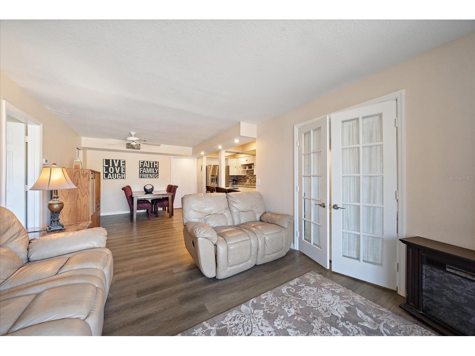 519 Albee Farm Road #111 Venice FL 34285 A4683580 image6