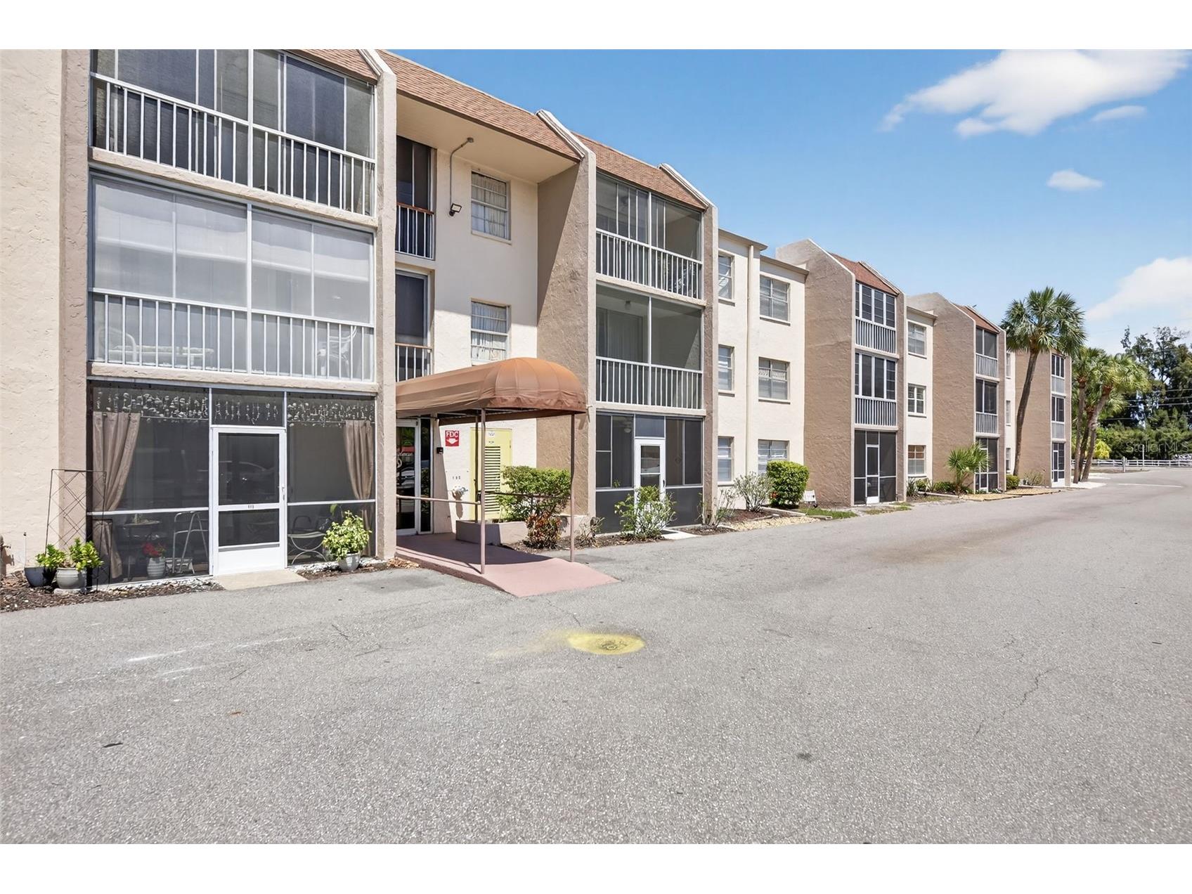 519 Albee Farm Road #214 Venice FL 34285 N6143570 image1