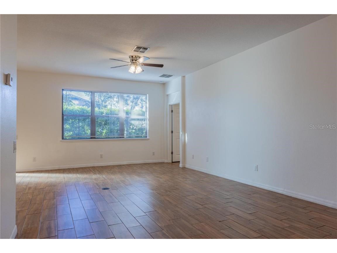 519 Cadiz Drive Davenport FL 33837 O6337518 image3