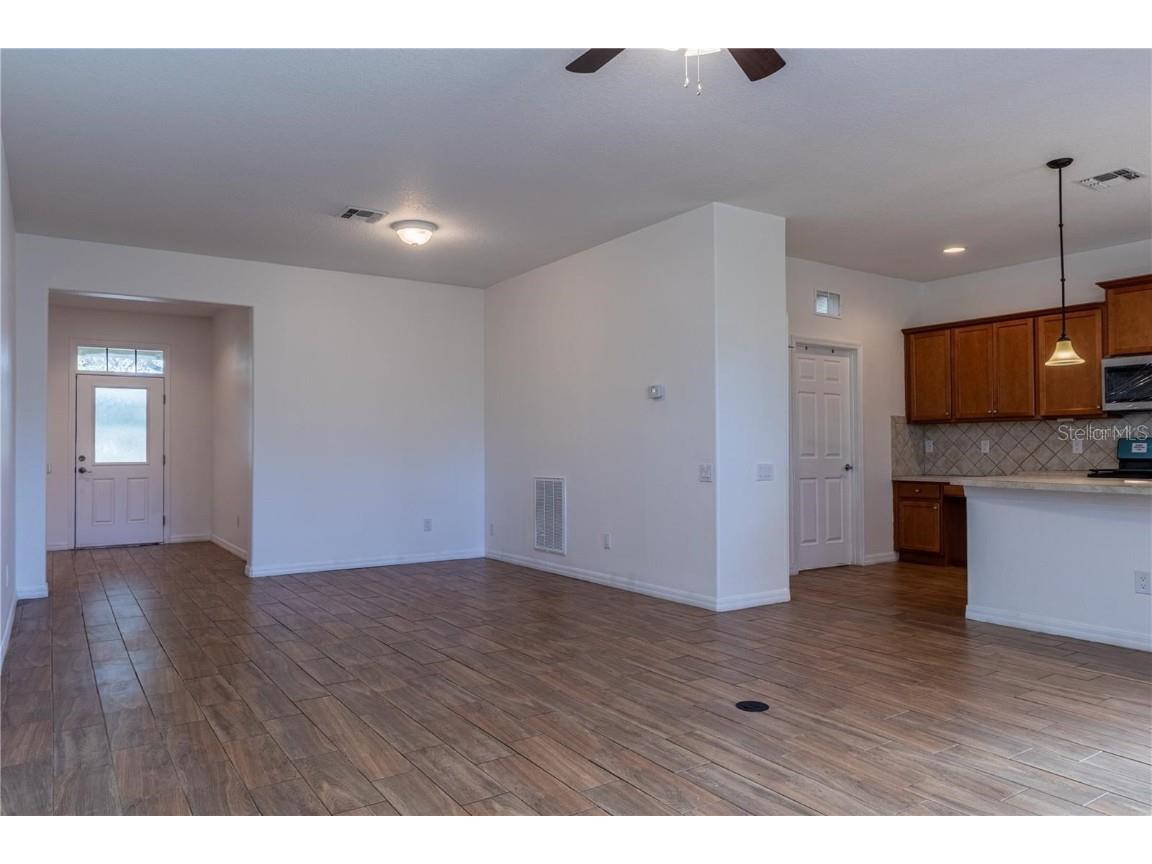 519 Cadiz Drive Davenport FL 33837 O6337518 image4