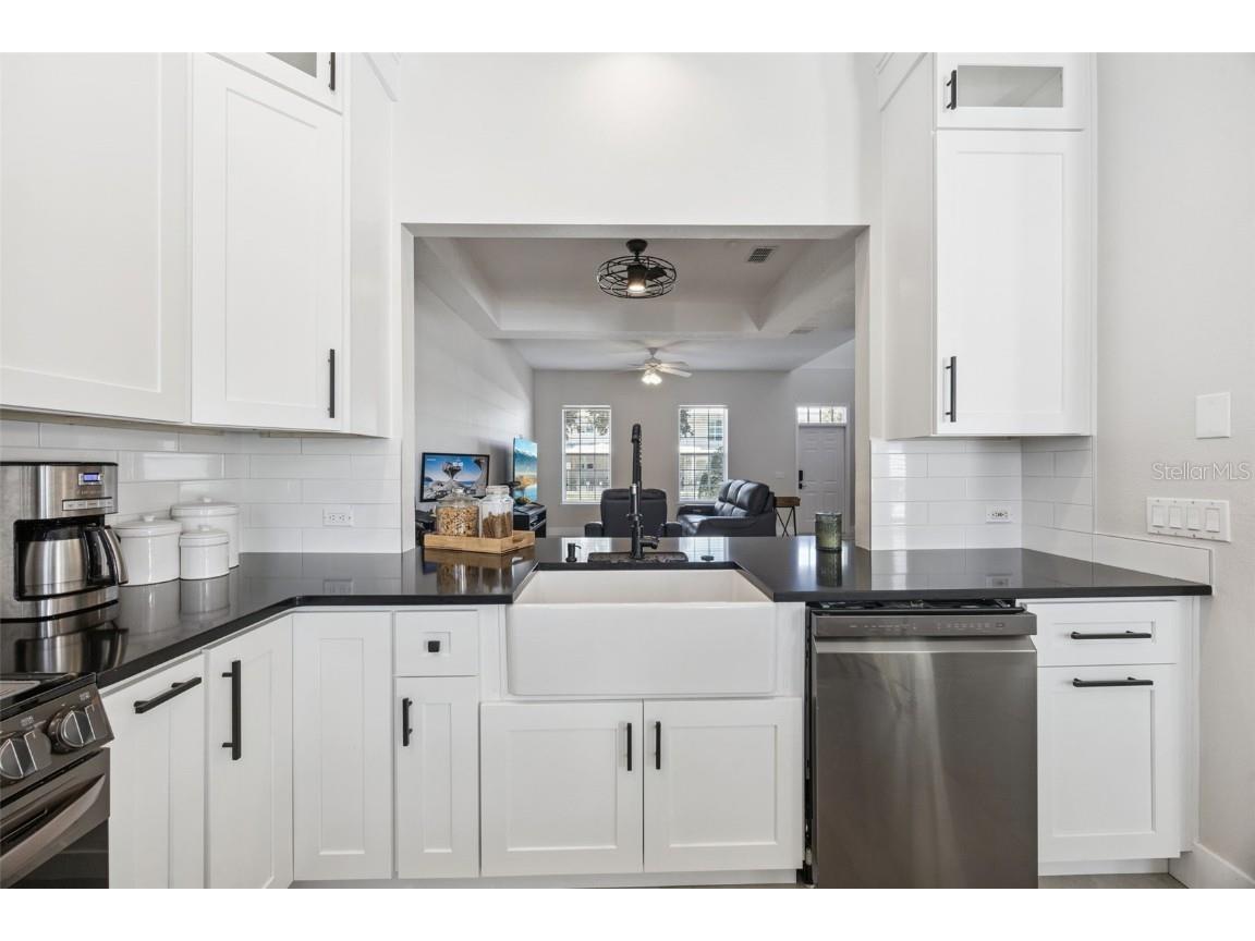 519 Campus Street Kissimmee FL 34747 S5135415 image10