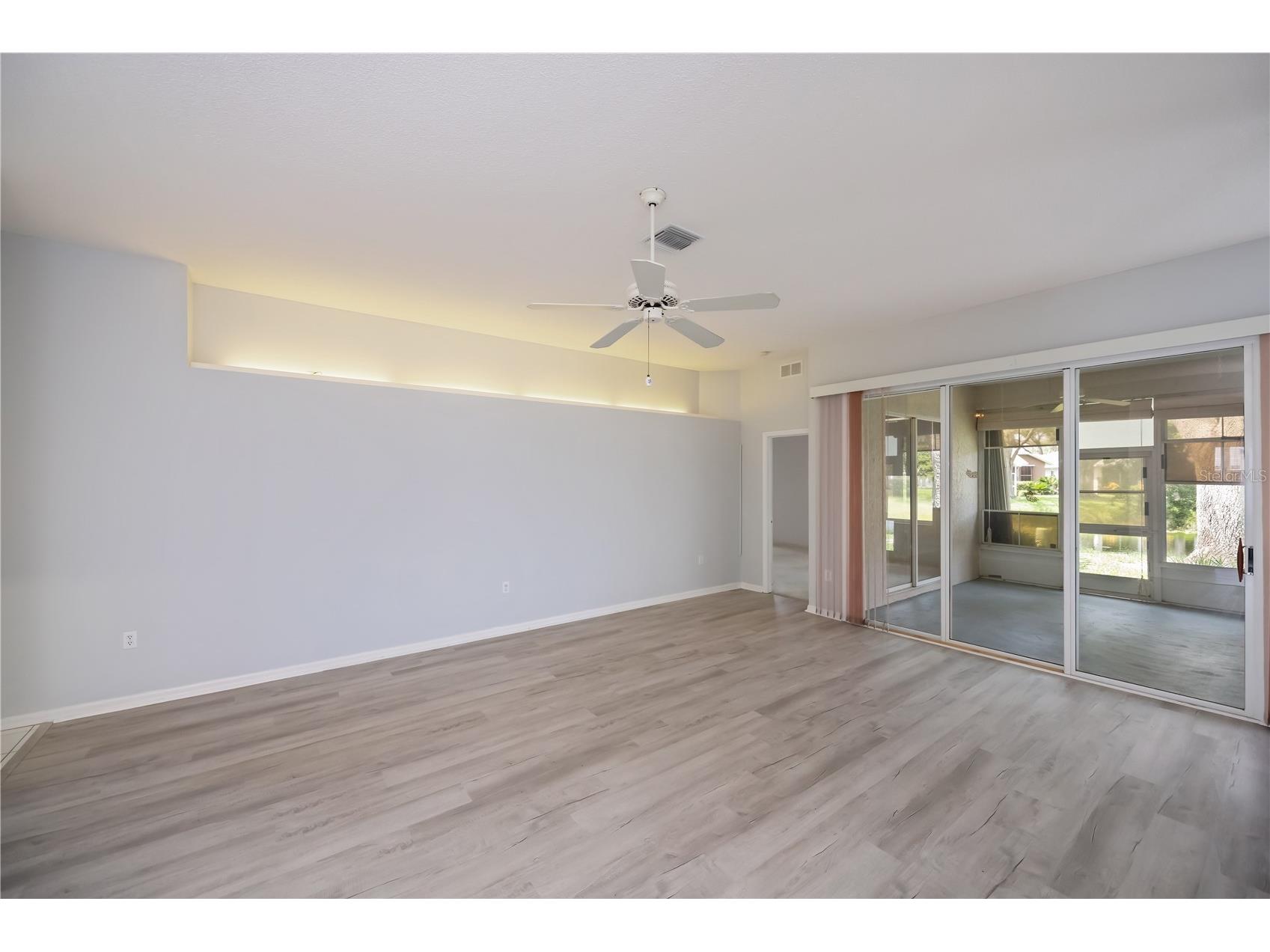 519 Catalina Isles Circle Venice FL 34292 N6139316 image10