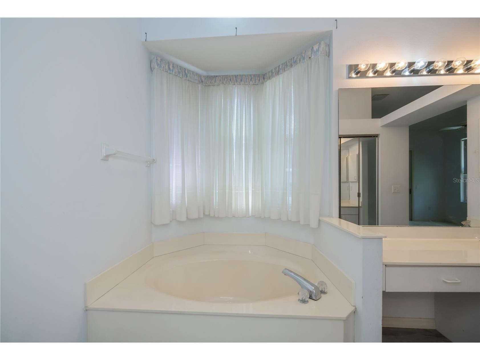 519 Catalina Isles Circle Venice FL 34292 N6139316 image39