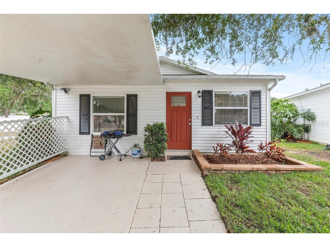 519 Cottage Park Lane Leesburg FL 34748 G5067701 image1