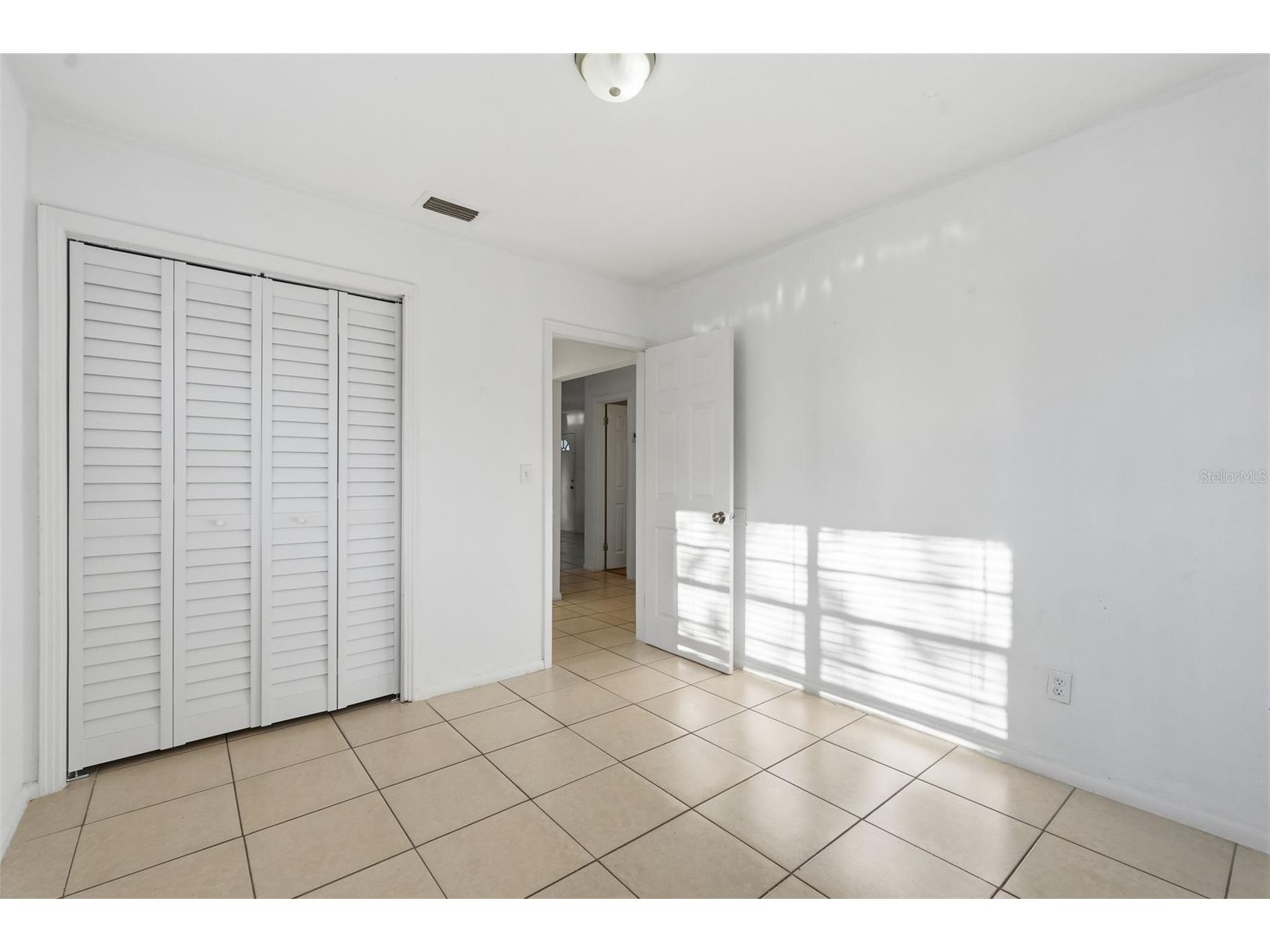 519 Hampton Avenue Lakeland FL 33801 TB8494696 image12