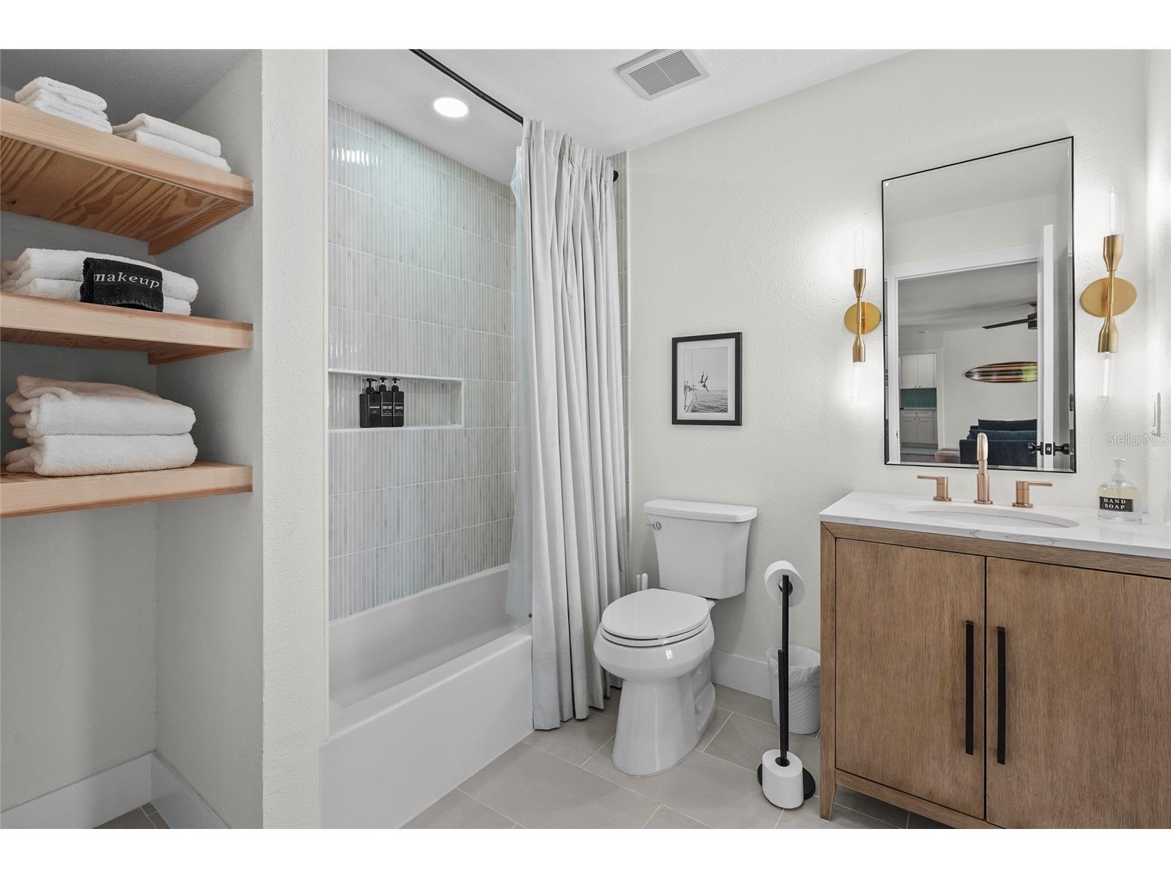 519 Loquat Drive Anna Maria FL 34216 A4683074 image38