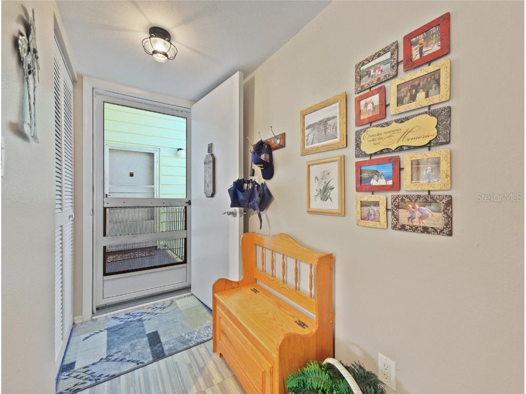 519 Midway Drive #B Ocala FL 34472 OM690108 image4