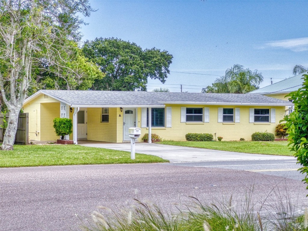 519 S Peninsula Avenue New Smyrna Beach FL 32169 U8248337 image1