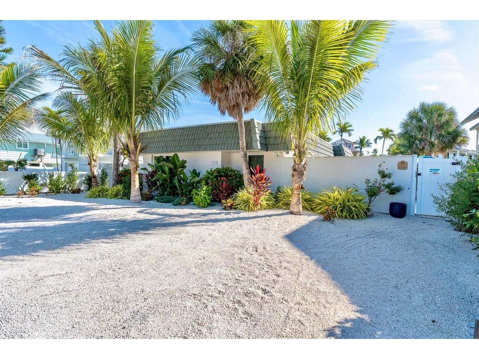 519 South Drive Anna Maria FL 34216 - ANNA MARIA SOUND A4675370 image2